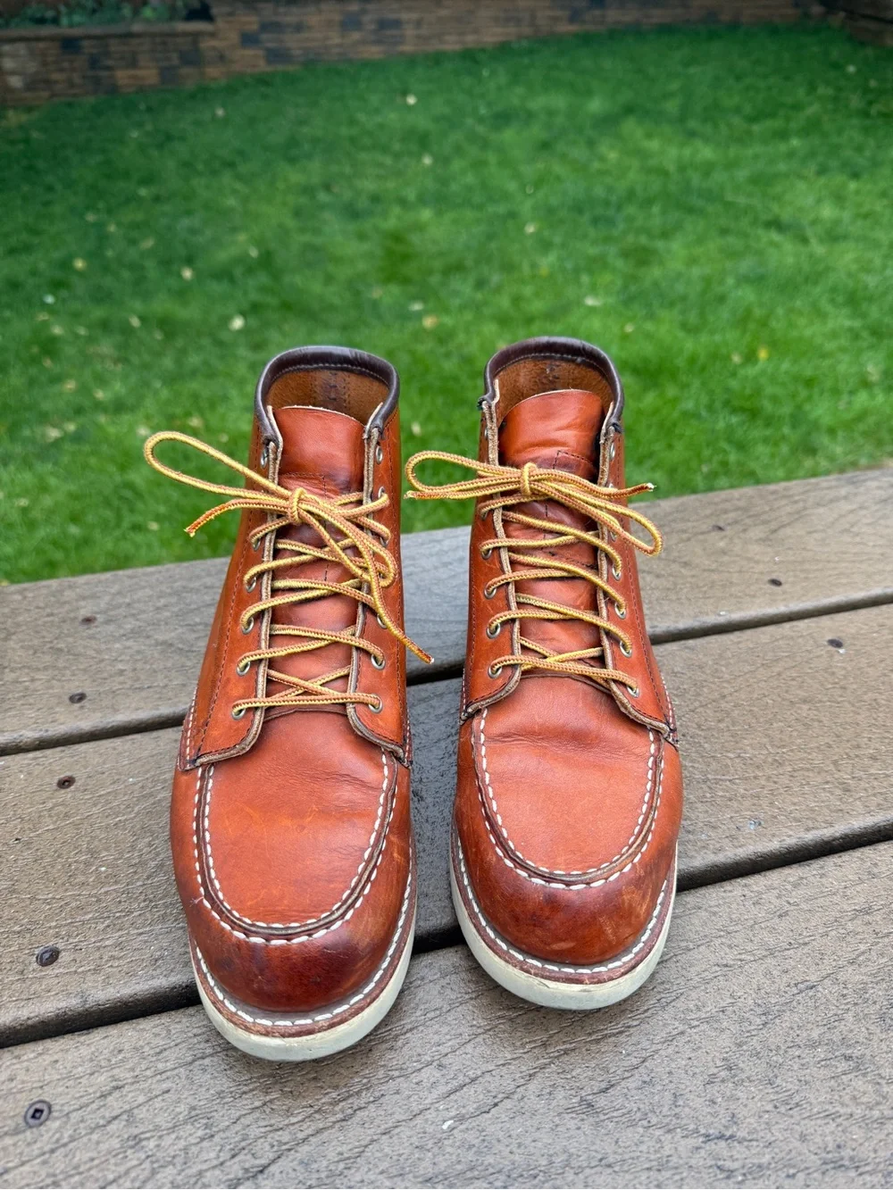 Red Wing Shoes Women's CLASSIC MOC® Women's Short Boot in Oro Legacy Leather